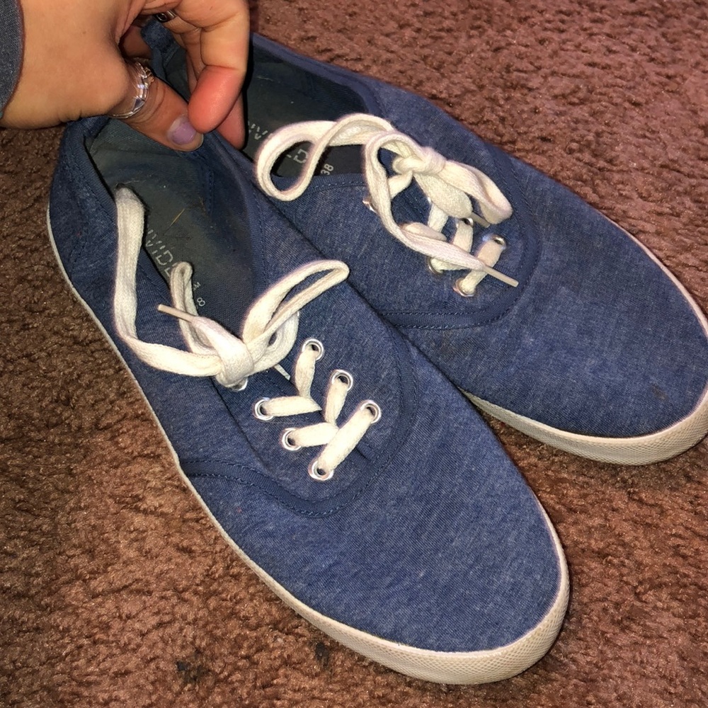 Denim shoes
